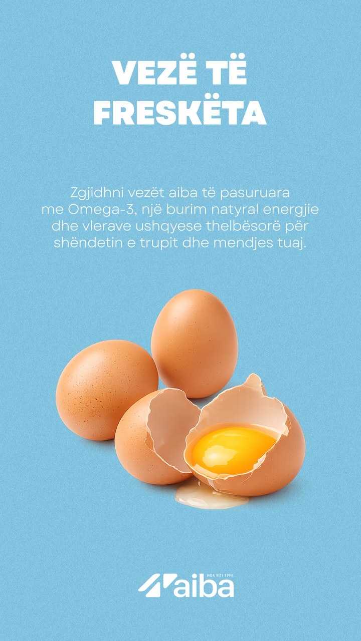 Story: fresh AIBA eggs rich in Omega 3 on light blue